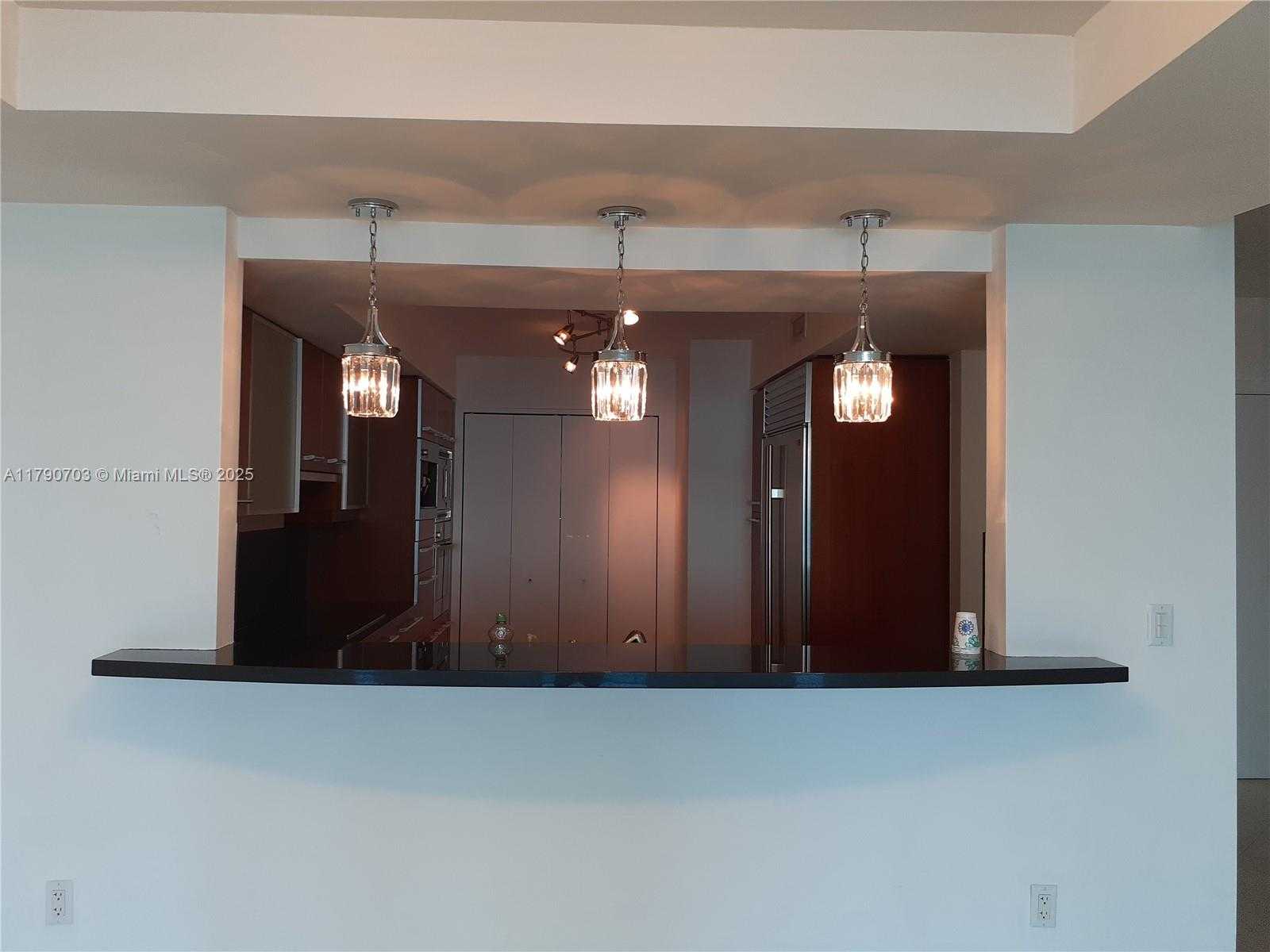 Small Image of 1331 BRICKELL BAY DR #3403, Miami Number 6