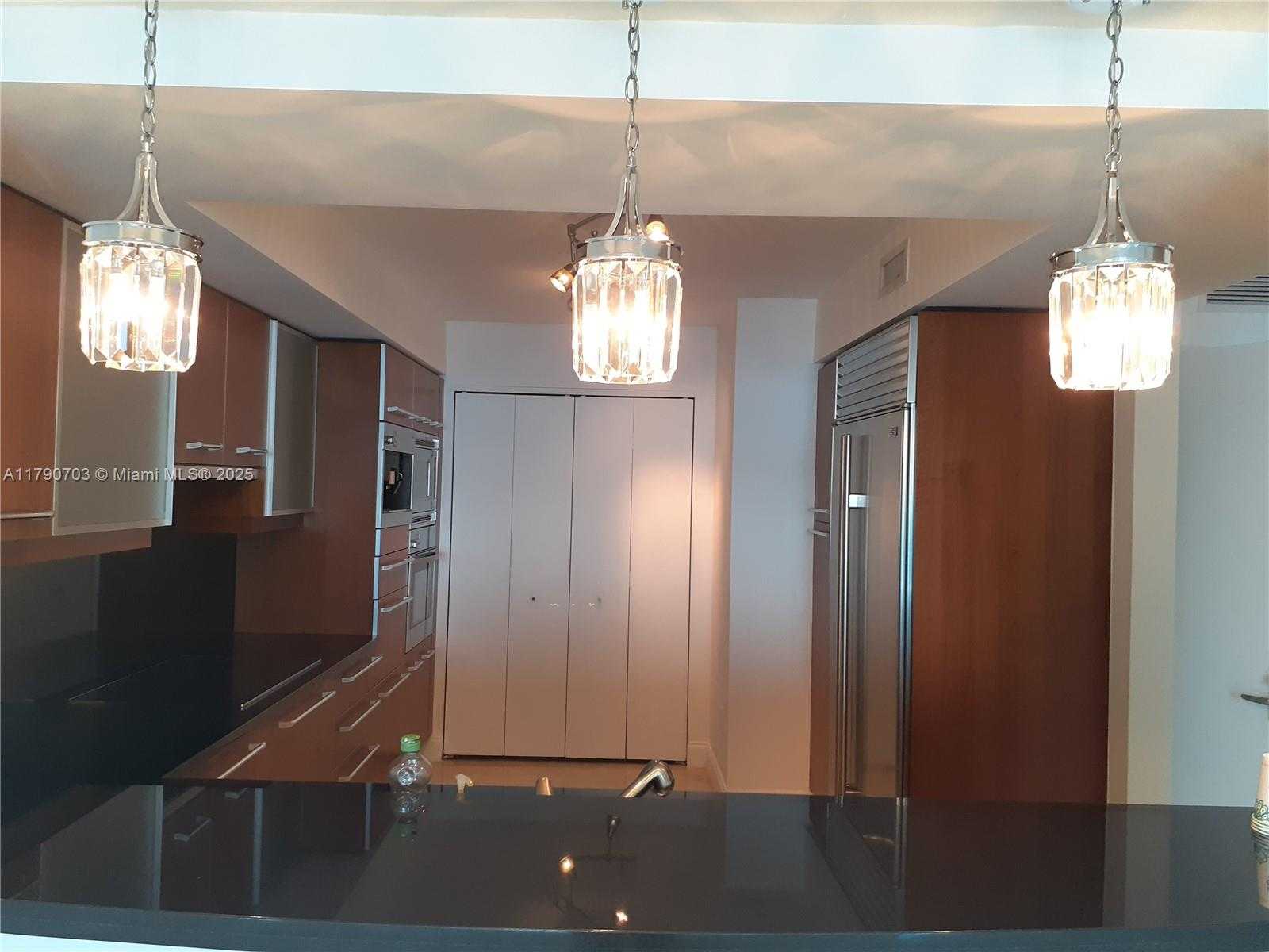 Small Image of 1331 BRICKELL BAY DR #3403, Miami Number 7