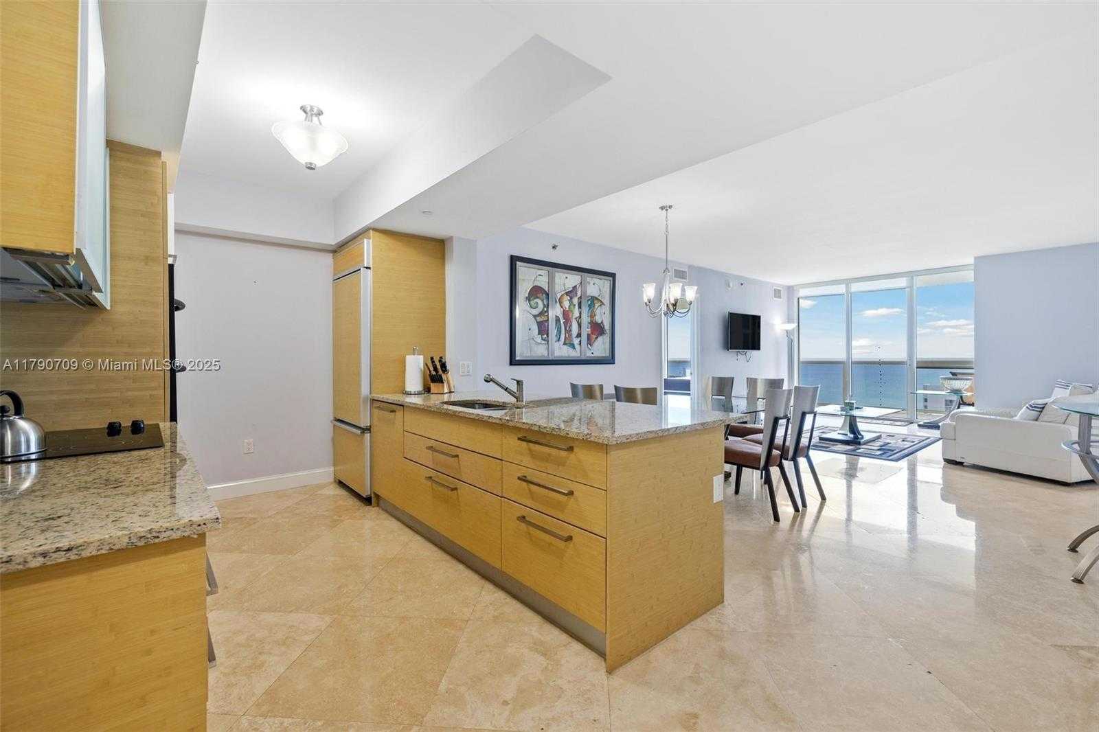 Small Image of 1830 SOUTH OCEAN DR #2804, Hallandale Beach Number 7