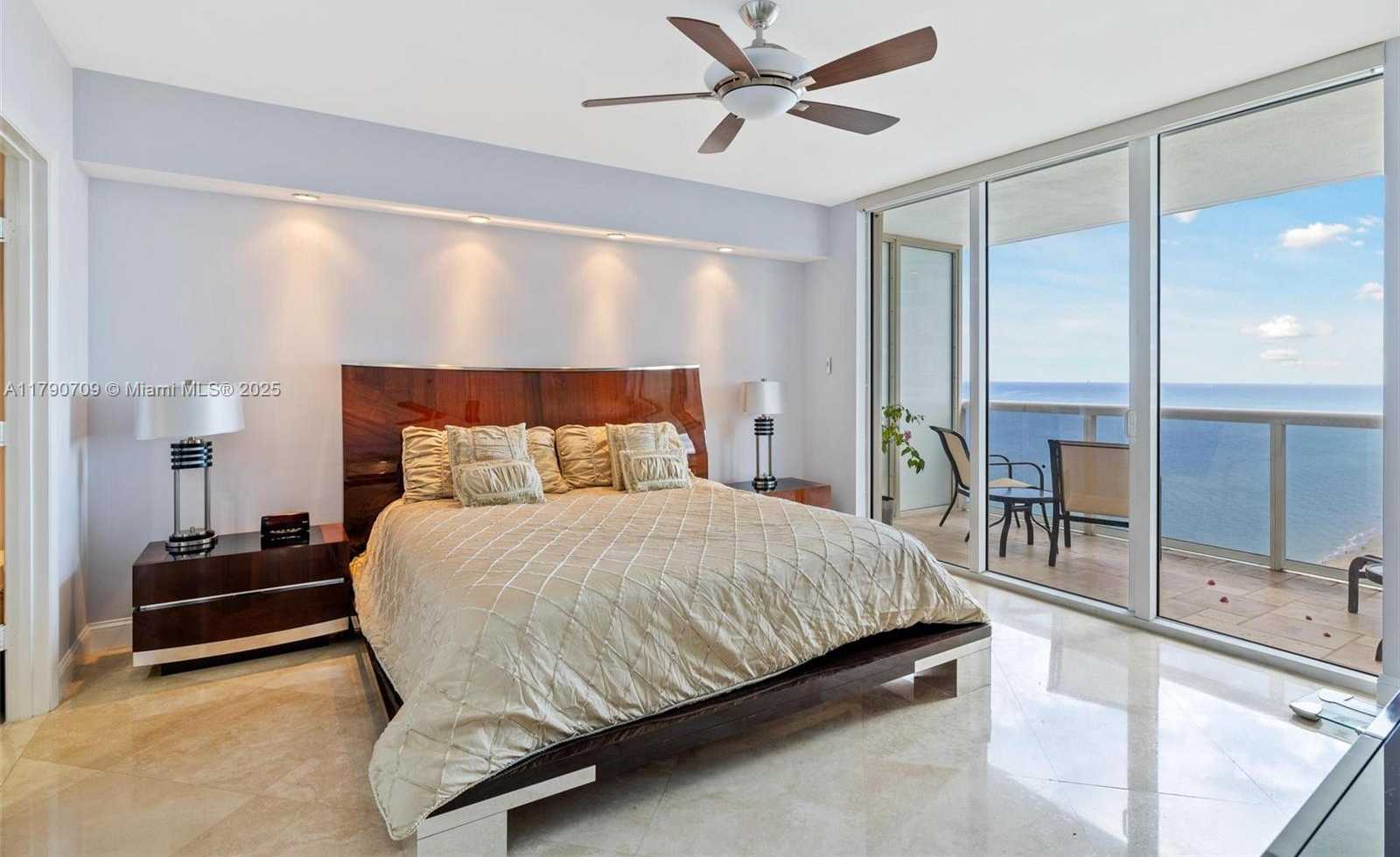 Small Image of 1830 SOUTH OCEAN DR #2804, Hallandale Beach Number 9