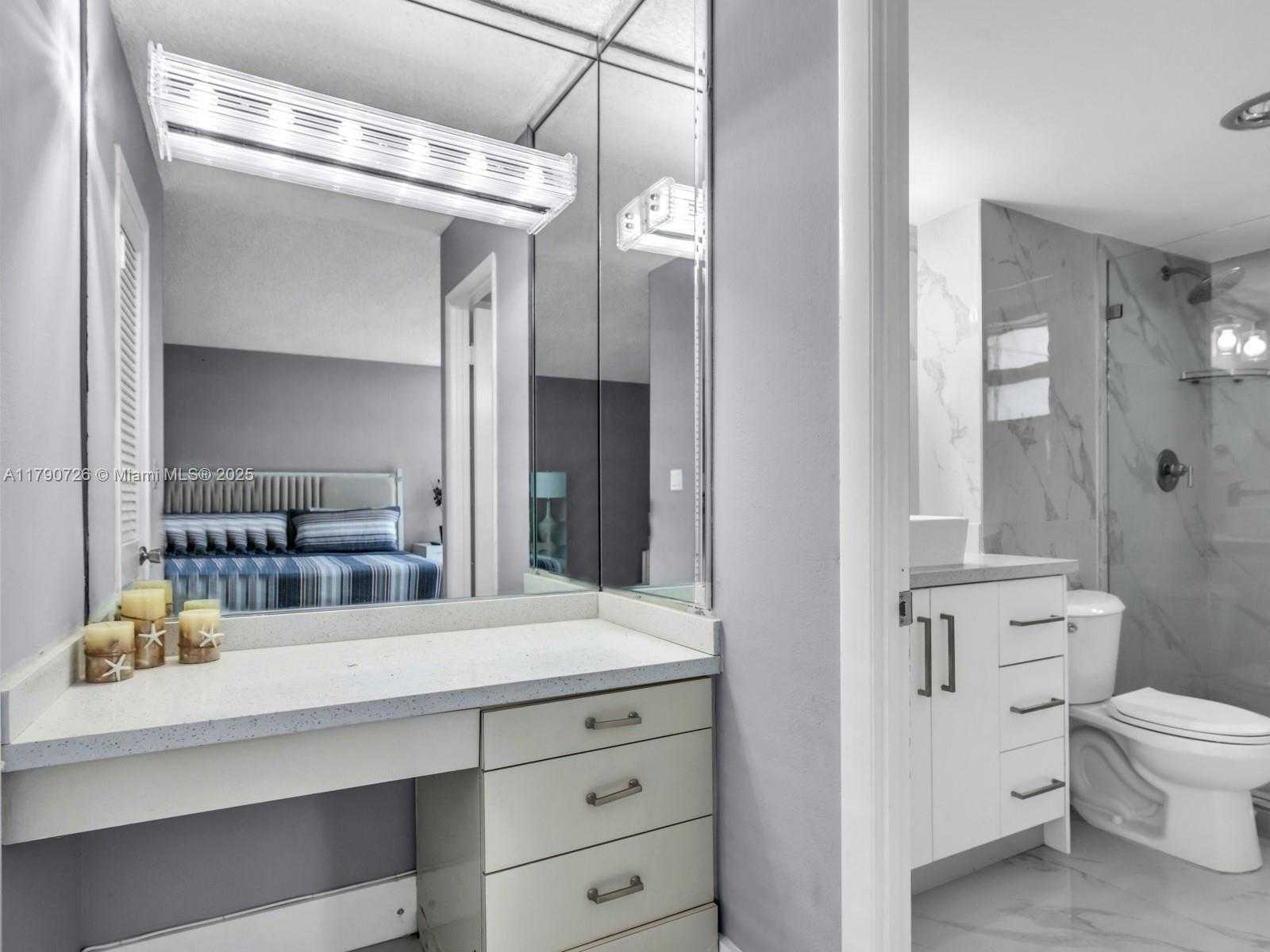 Small Image of 2101 SOUTH OCEAN DR #401, Hollywood Number 24