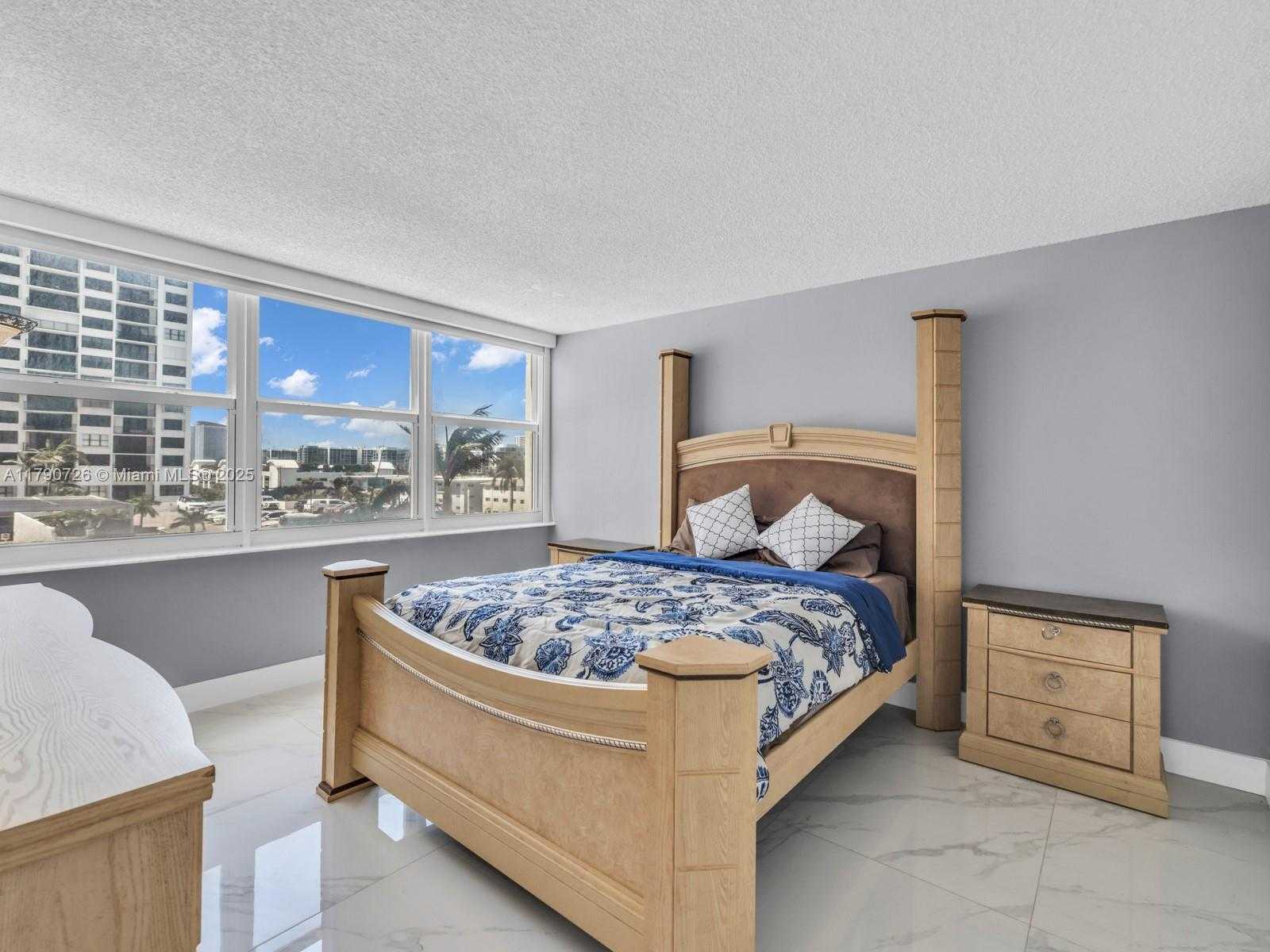 Small Image of 2101 SOUTH OCEAN DR #401, Hollywood Number 27