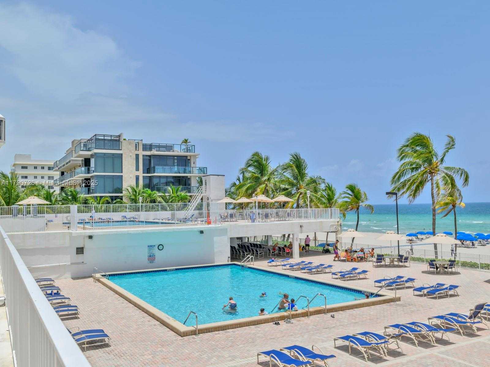 Small Image of 2101 SOUTH OCEAN DR #401, Hollywood Number 40