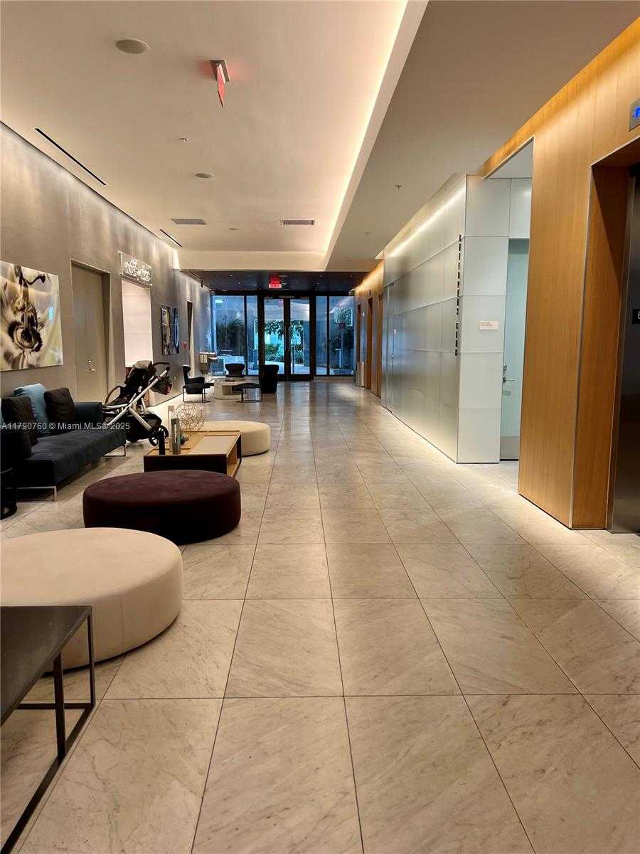 Small Image of 88 SOUTH WEST 7TH ST #1610, Miami Number 16