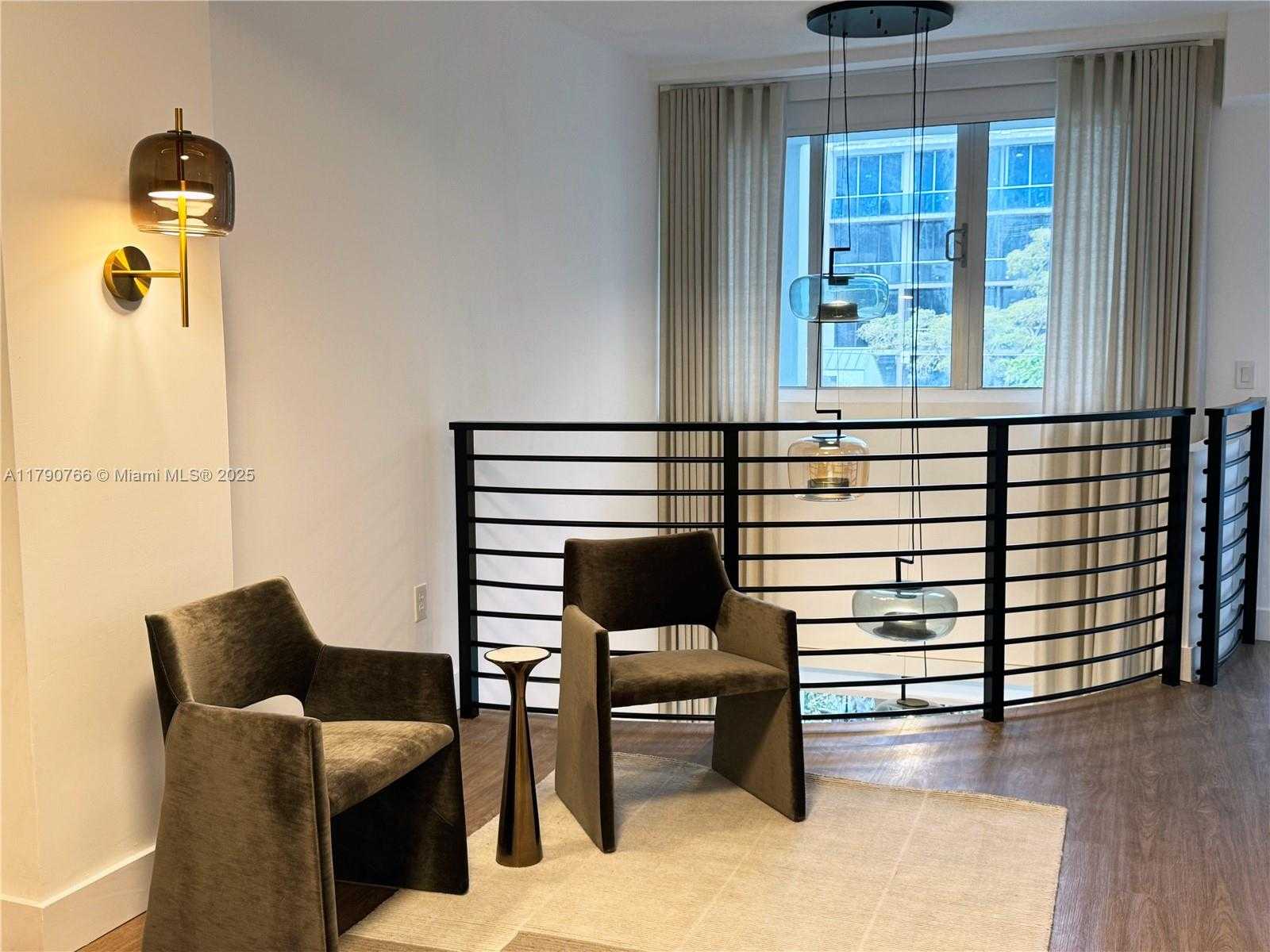 Small Image of 3339 VIRGINIA ST #327, Miami Number 11