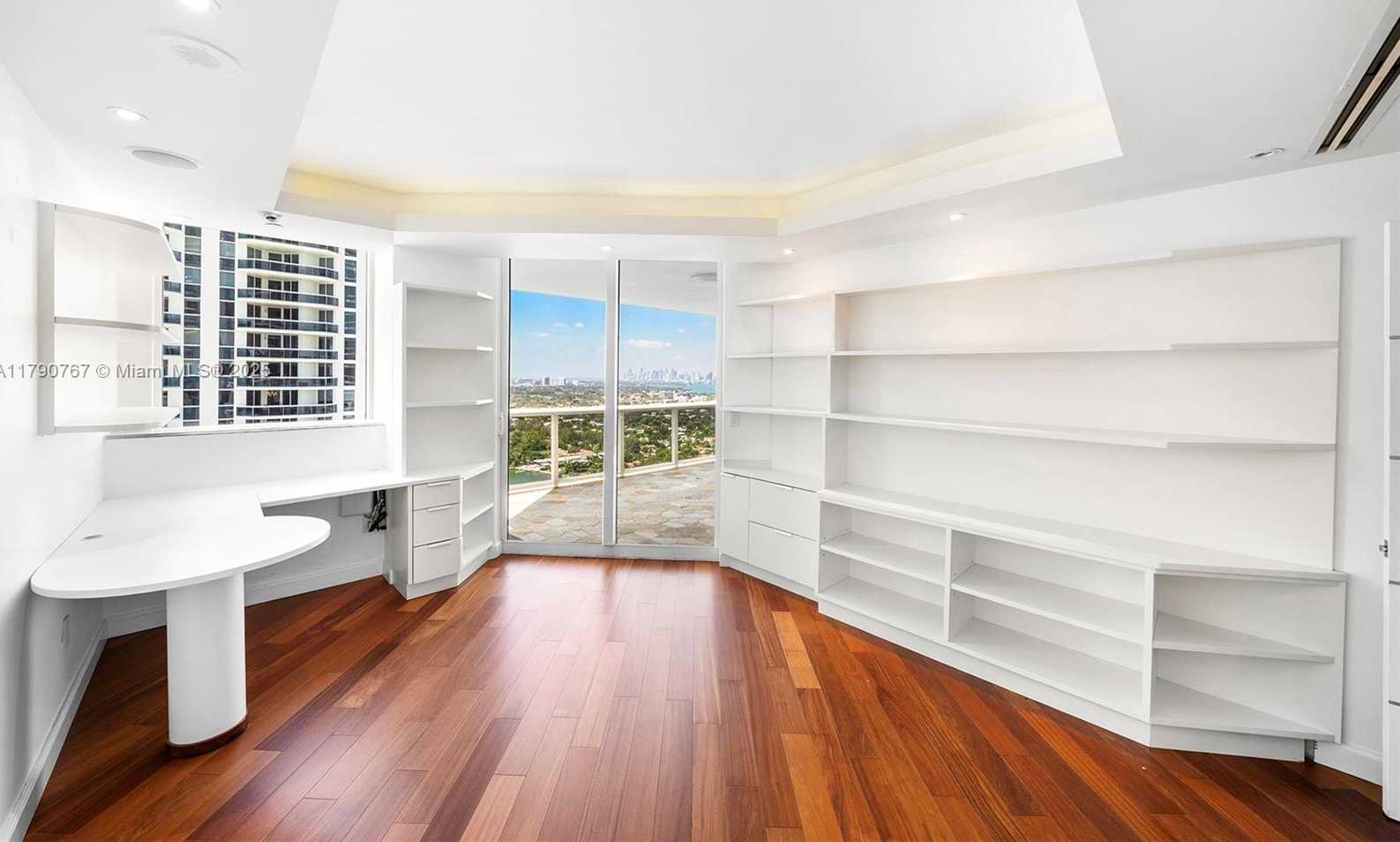 Small Image of 4779 COLLINS AVE #3405, Miami Beach Number 18