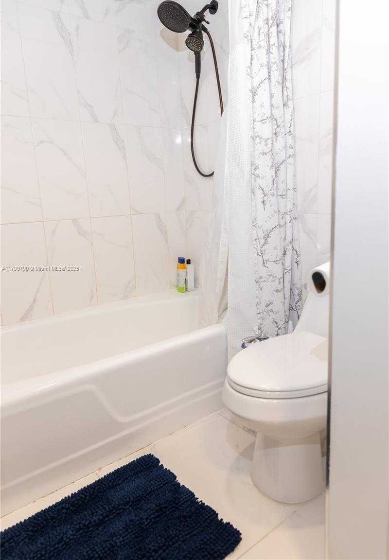 Small Image of 20355 NORTH EAST 34TH CT #221, Aventura Number 11