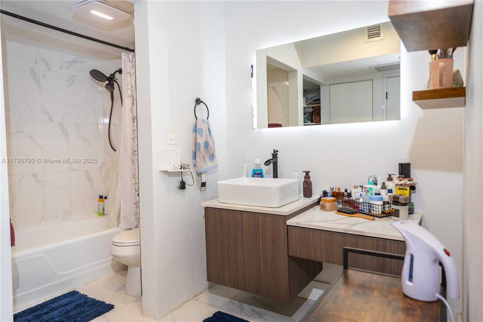 Small Image of 20355 NORTH EAST 34TH CT #221, Aventura Number 15