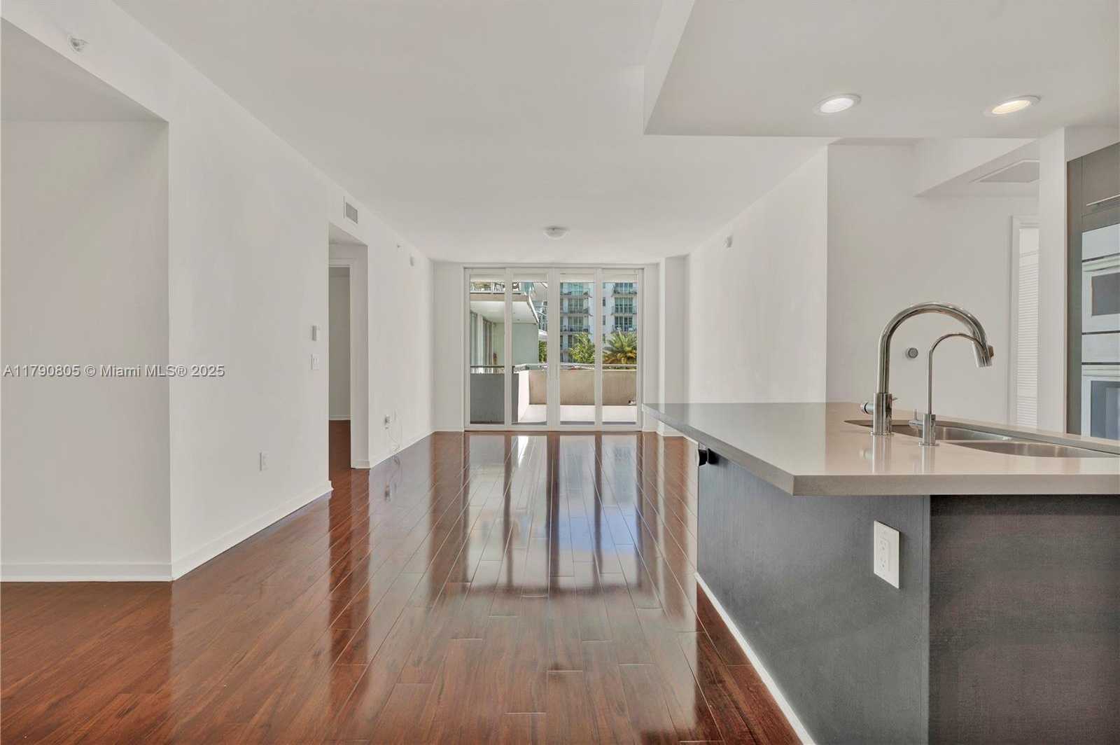 Small Image of 7825 NORTH WEST 107TH AVE #207, Doral Number 14