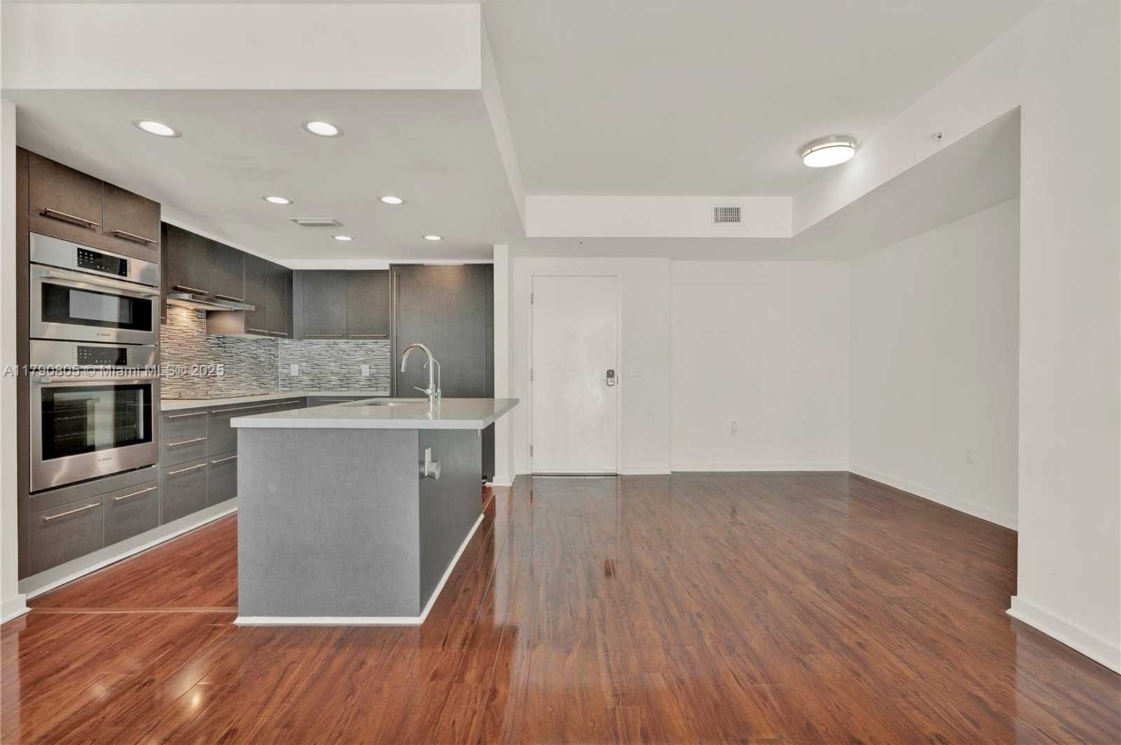Small Image of 7825 NORTH WEST 107TH AVE #207, Doral Number 17