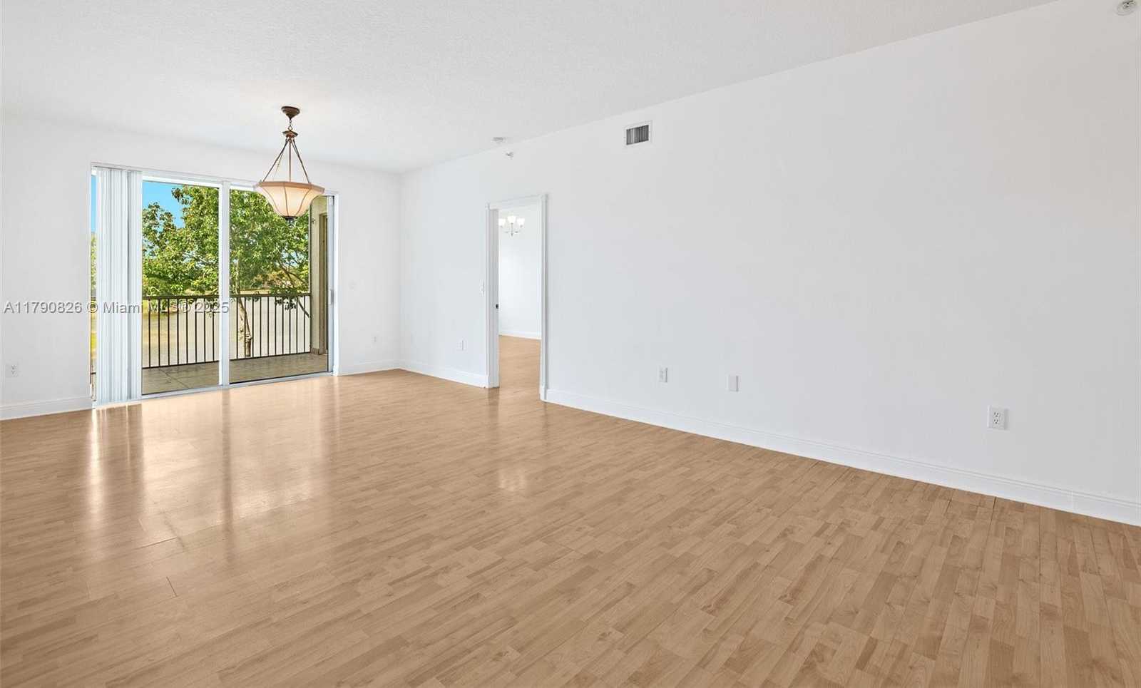 Small Image of 10730 NORTH WEST 66TH ST #204, Doral Number 14