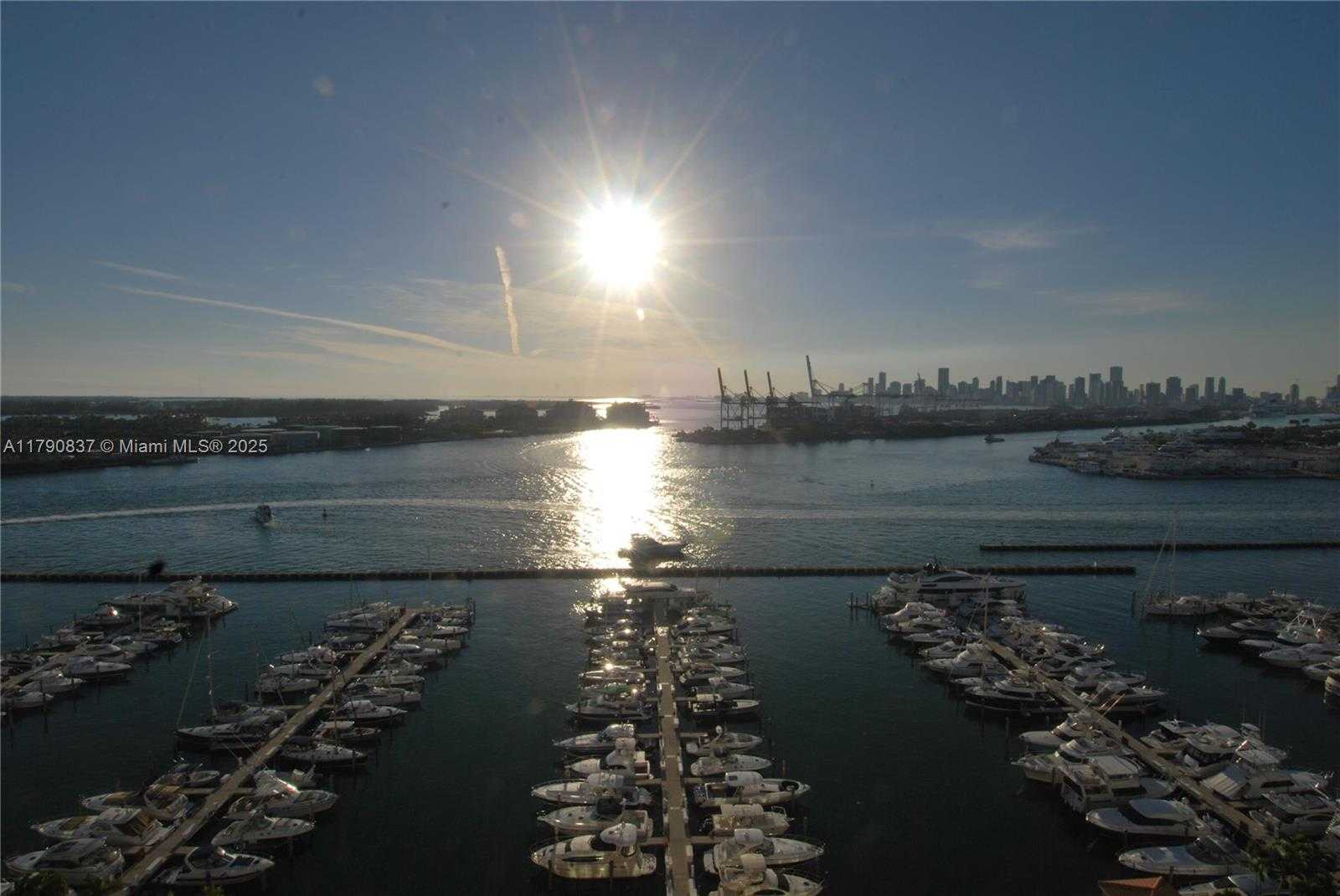 Small Image of 90 ALTON RD #2006, Miami Beach Number 14