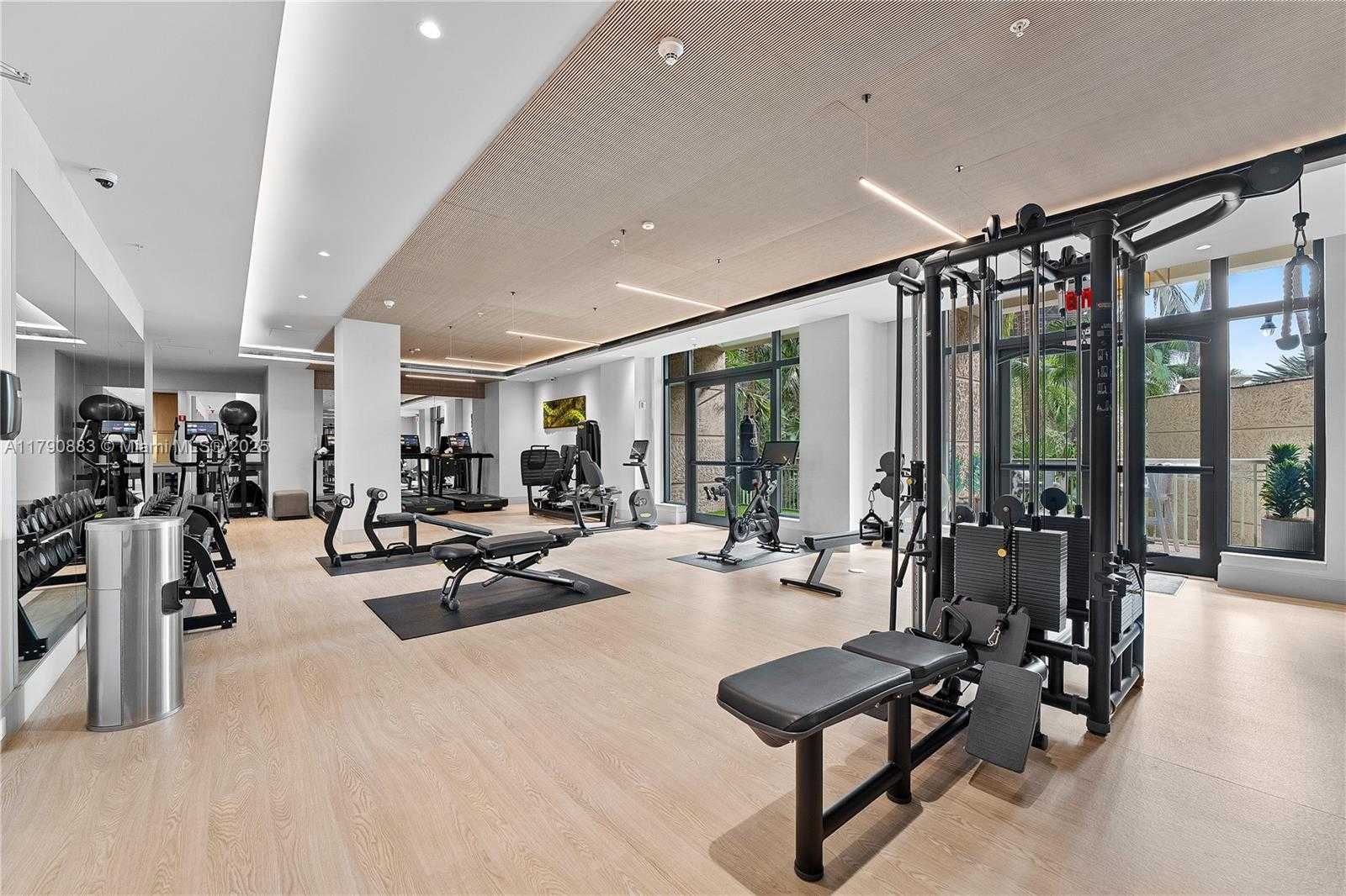 Imagen de Pequeño Objeto