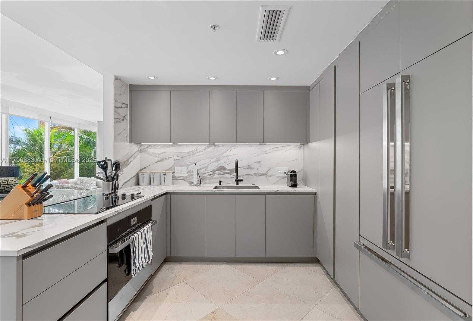 Imagen de Pequeño Objeto