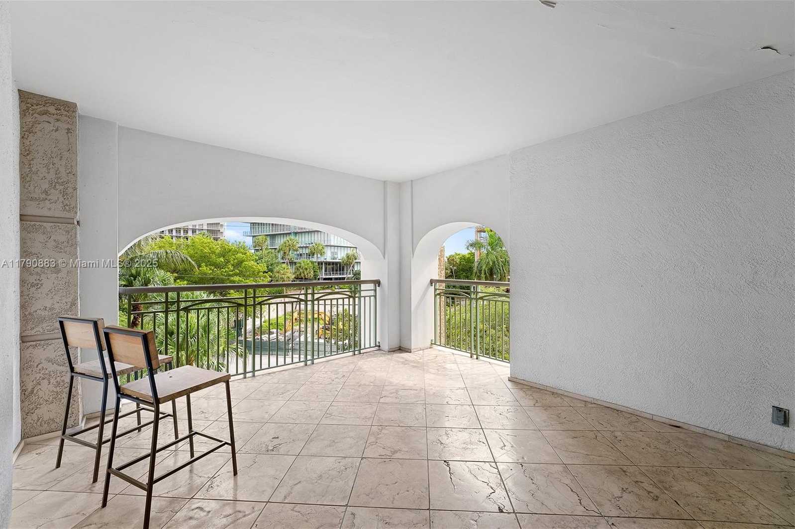 Imagen de Pequeño Objeto