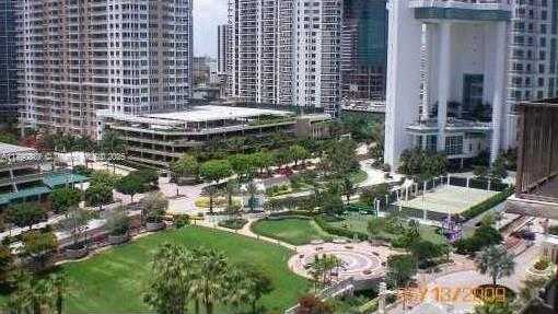 Small Image of 540 BRICKELL KEY DR #1511, Miami Number 5