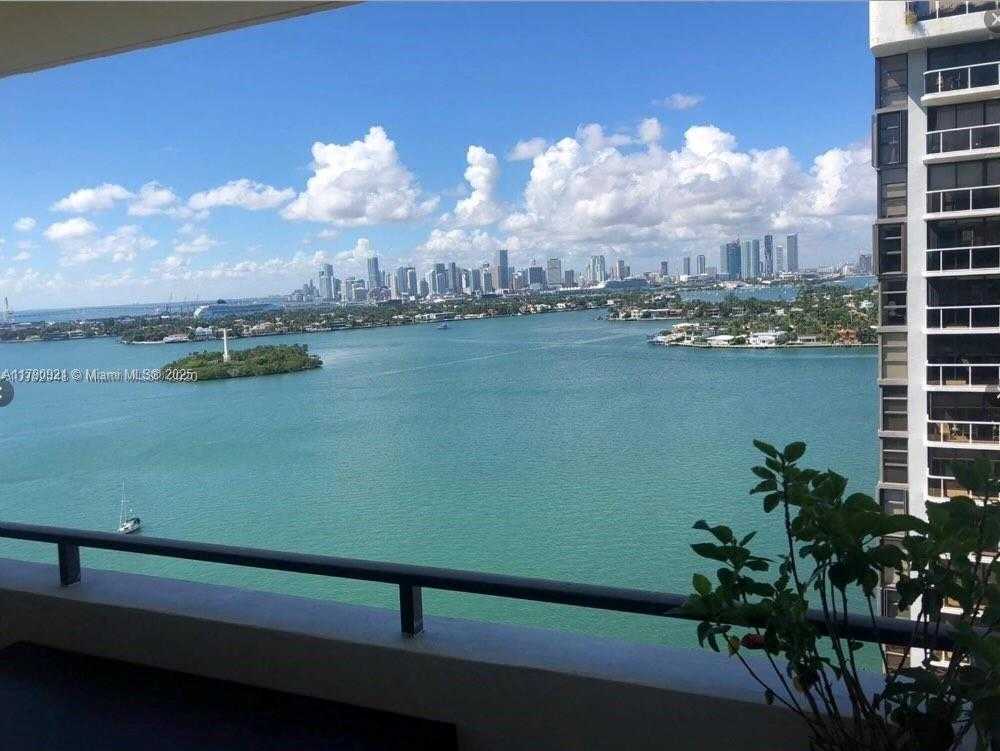 Small Image of 11 ISLAND AVE #2103, Miami Beach Number 5