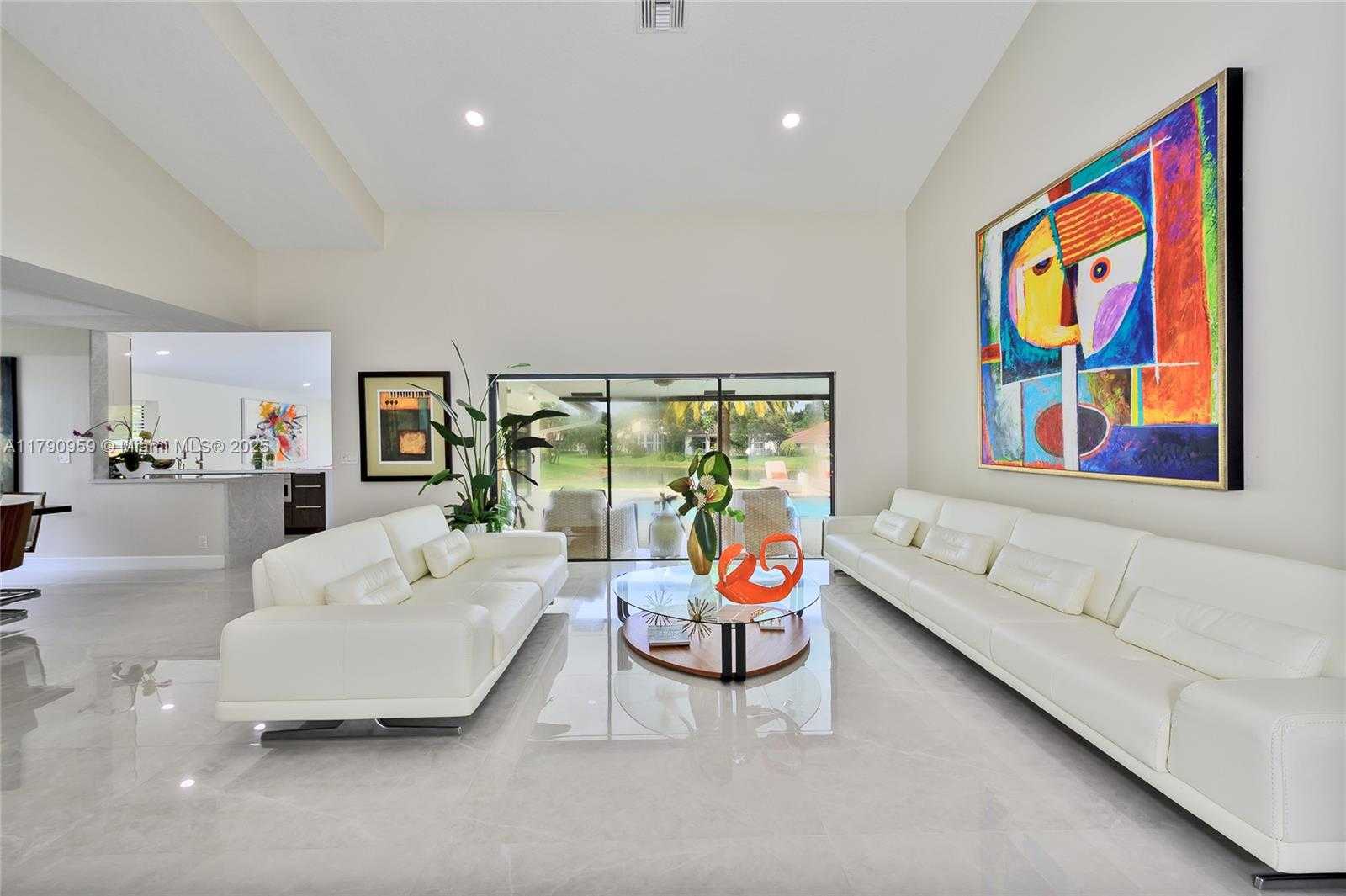 Small Image of 6021 NORTH WEST 61ST ST, Parkland Number 10