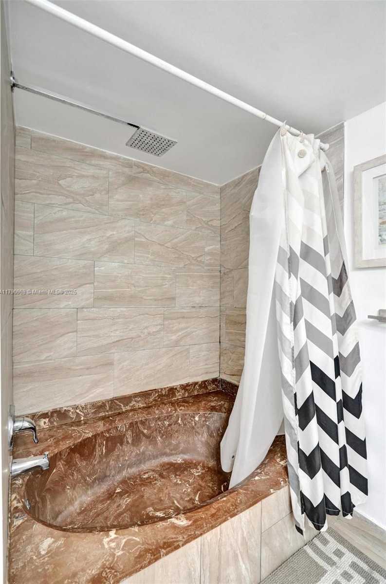 Small Image of 2017 SOUTH OCEAN DR #205, Hallandale Beach Number 11