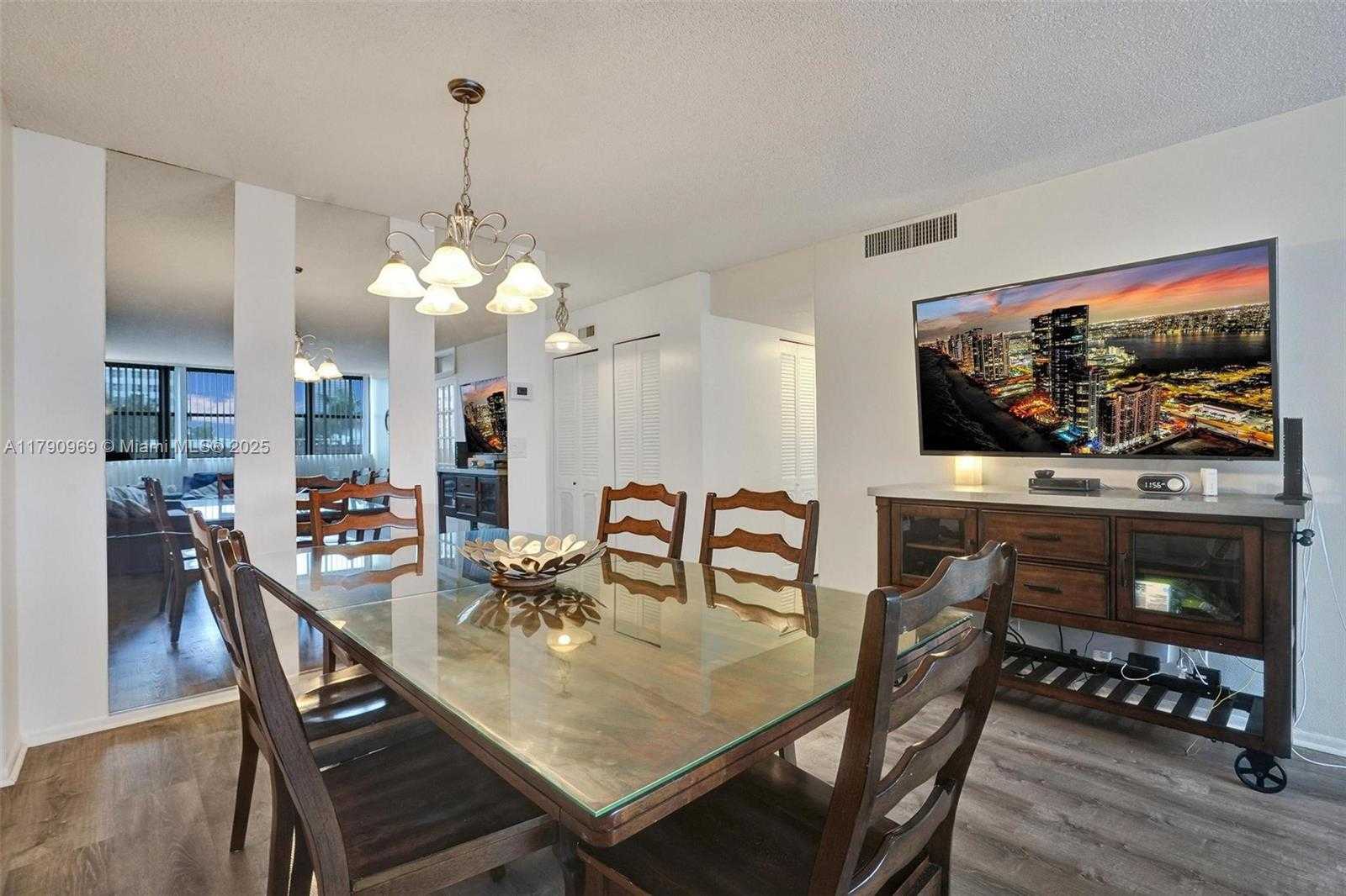 Small Image of 2017 SOUTH OCEAN DR #205, Hallandale Beach Number 22