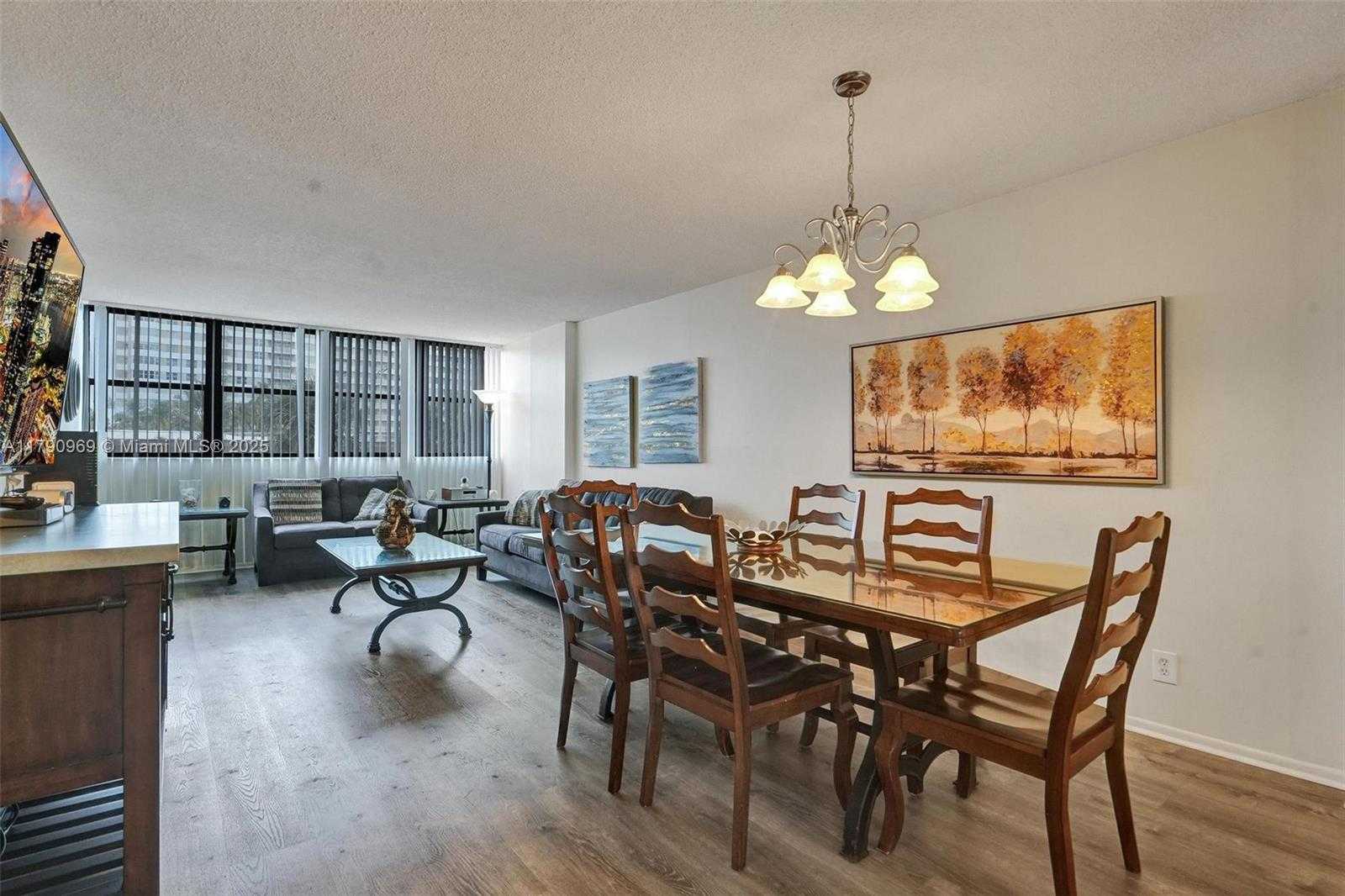 Small Image of 2017 SOUTH OCEAN DR #205, Hallandale Beach Number 24