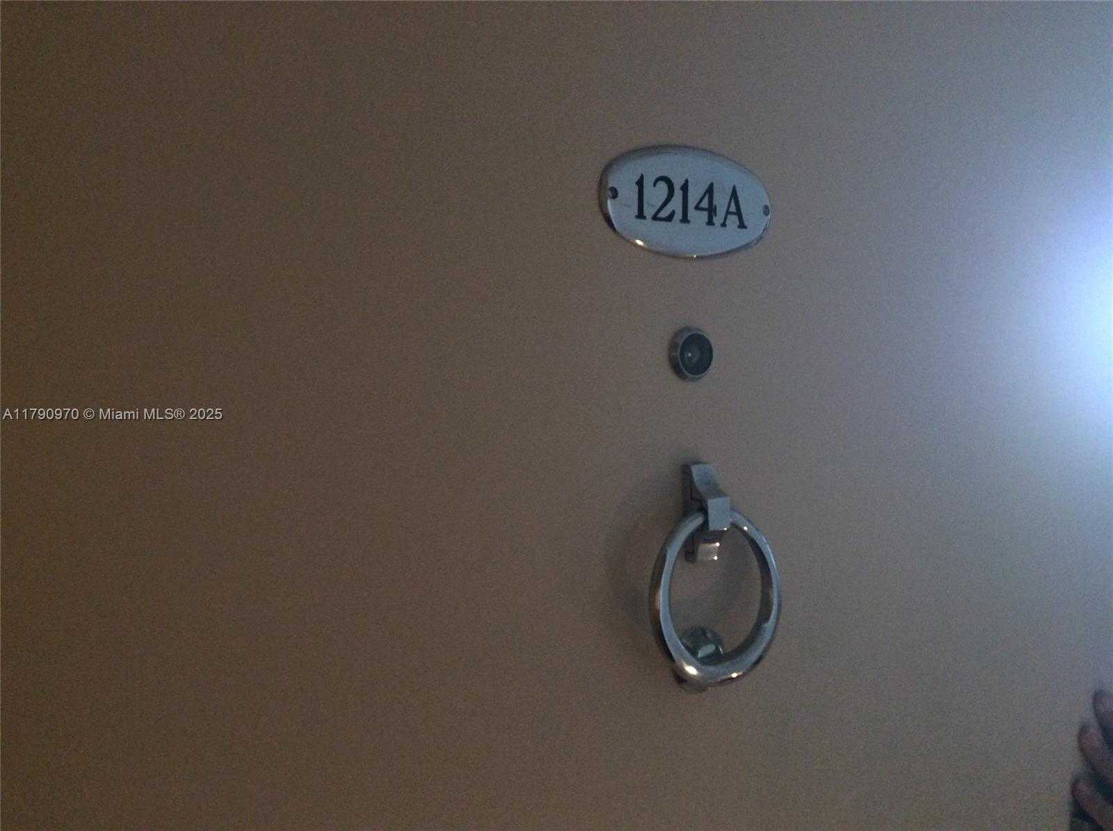Small Image of 100 LINCOLN RD #1214A, Miami Beach Number 11