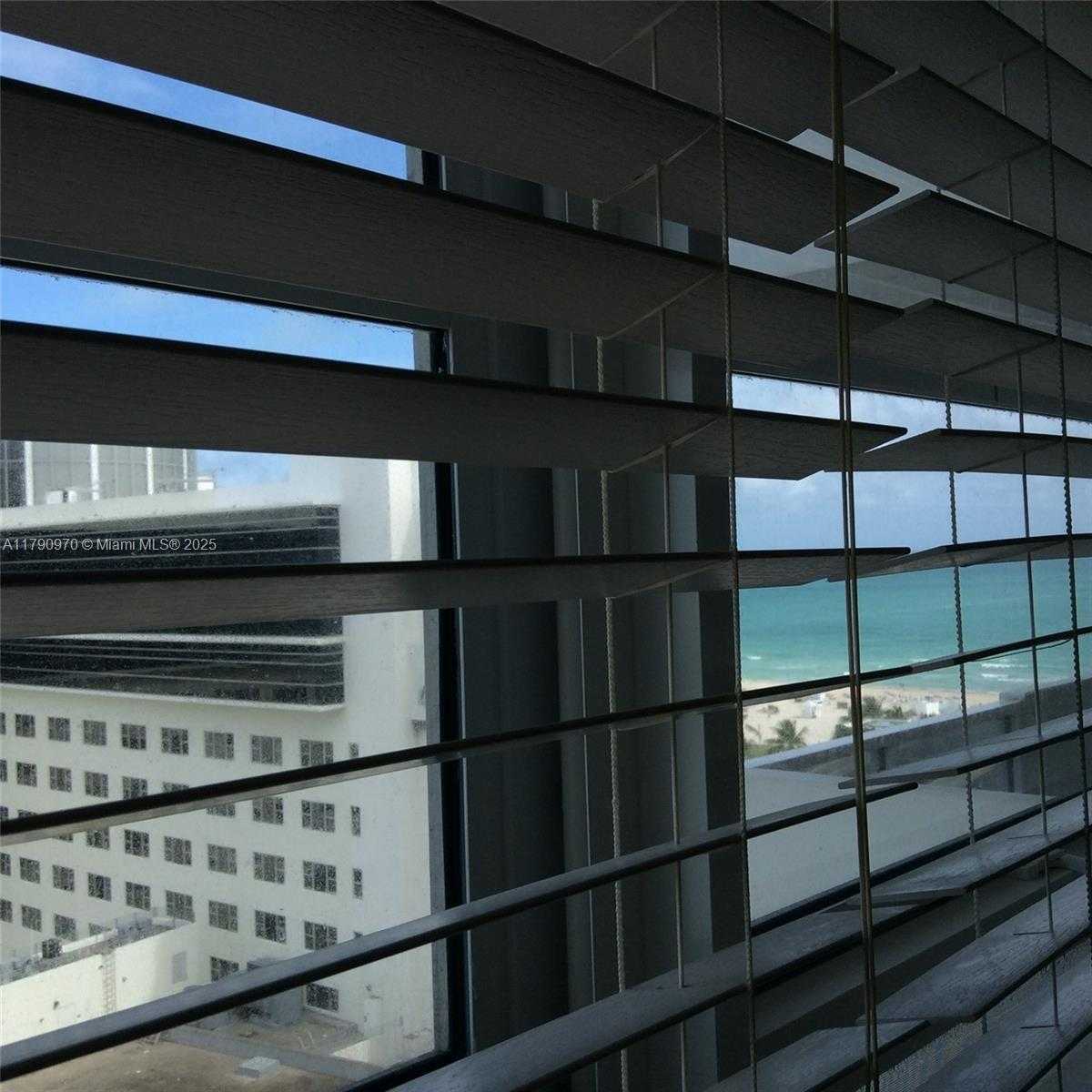 Small Image of 100 LINCOLN RD #1214A, Miami Beach Number 9