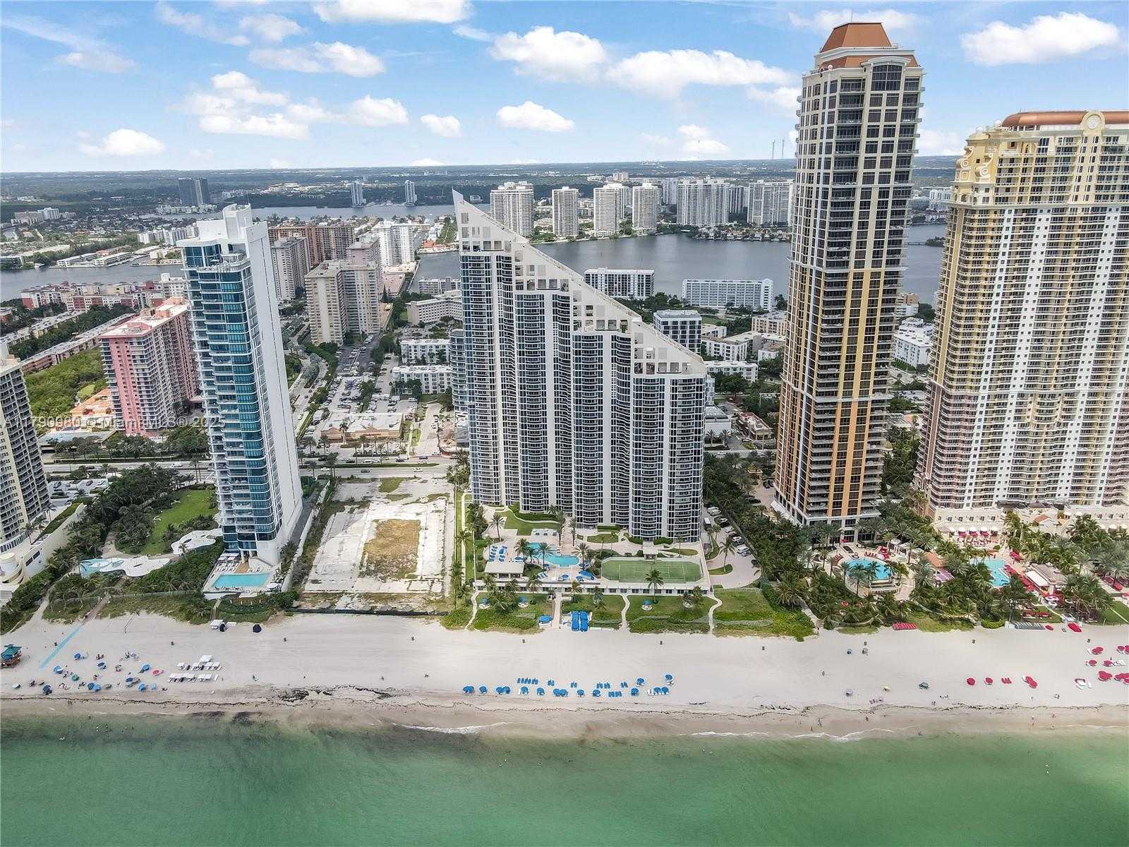 Small Image of 17555 COLLINS AVE #2501, Sunny Isles Beach Number 32