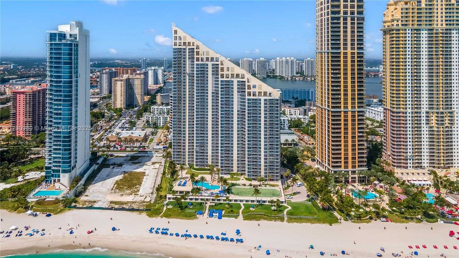 Small Image of 17555 COLLINS AVE #2501, Sunny Isles Beach Number 33