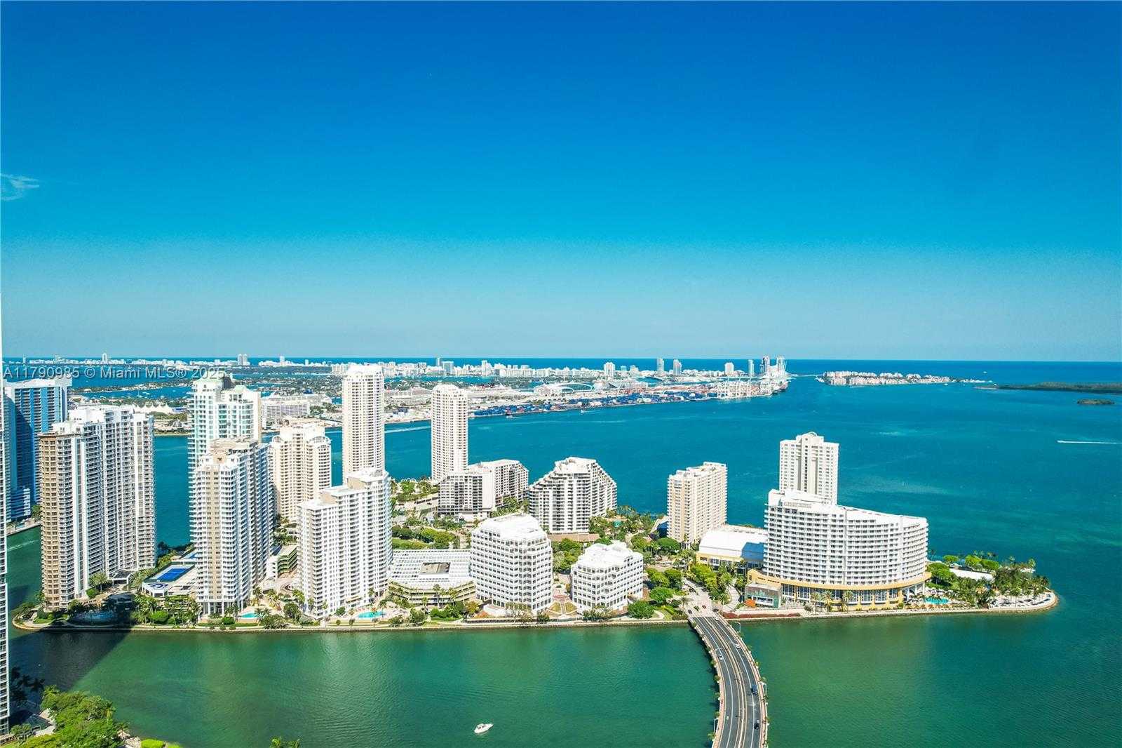 Small Image of 950 BRICKELL BAY DR #4906, Miami Number 10