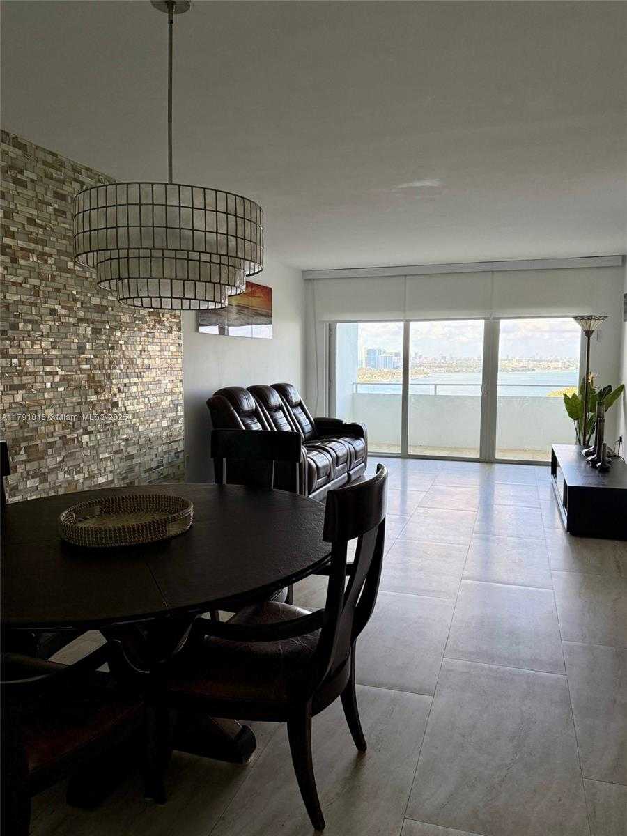 Small Image of 500 BAYVIEW DR #PH-18, Sunny Isles Beach Number 13