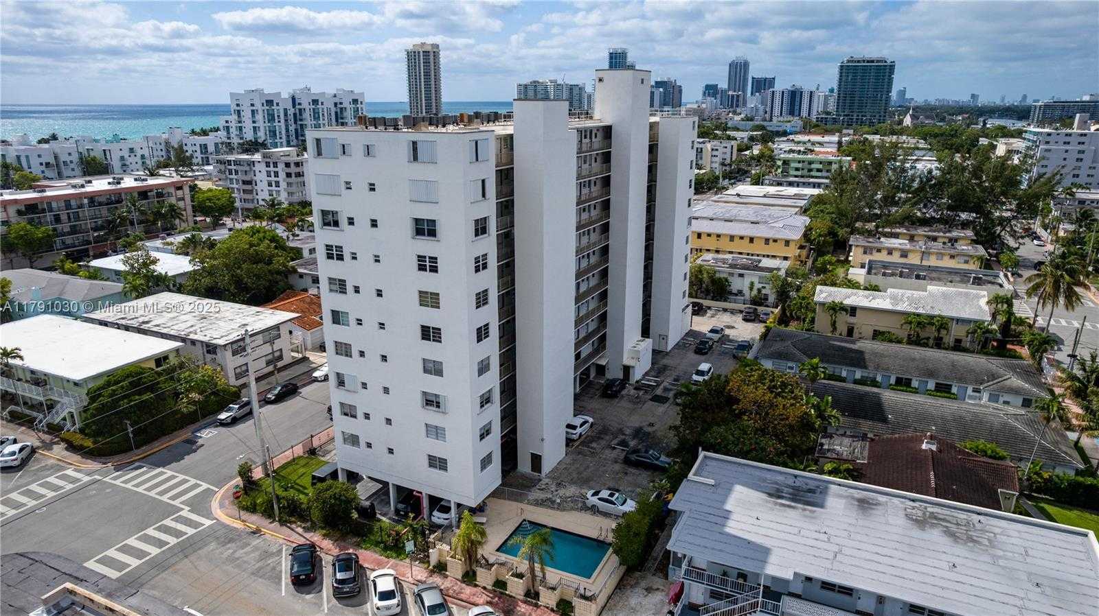 Small Image of 7850 BYRON AVE #207, Miami Beach Number 40
