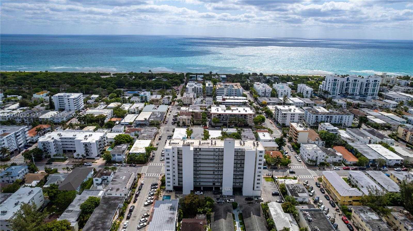 Small Image of 7850 BYRON AVE #207, Miami Beach Number 42