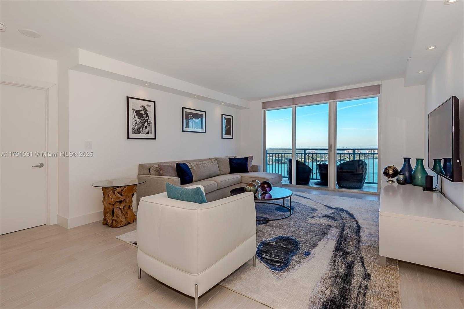 Small Image of 90 ALTON RD #2410, Miami Beach Number 2