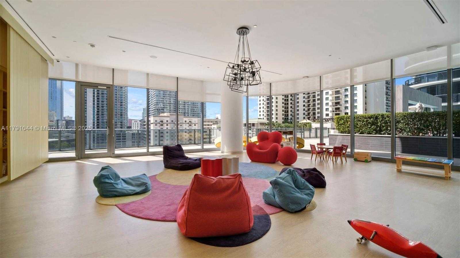 Small Image of 55 SOUTH WEST 9TH ST #3509, Miami Number 13