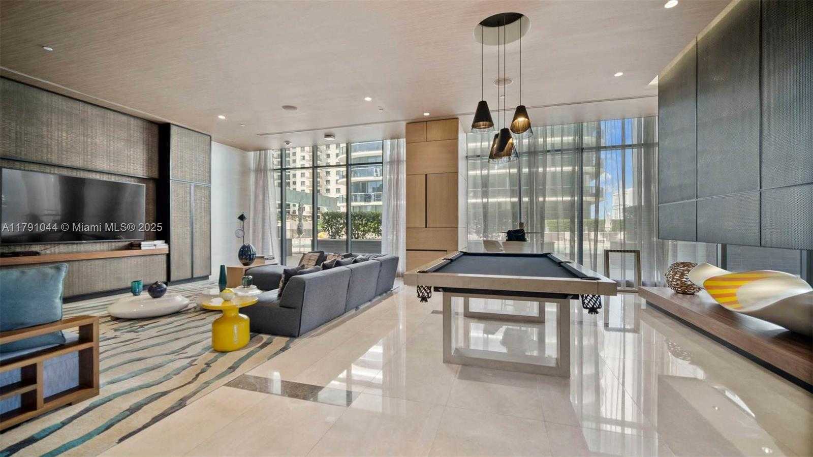 Small Image of 55 SOUTH WEST 9TH ST #3509, Miami Number 14