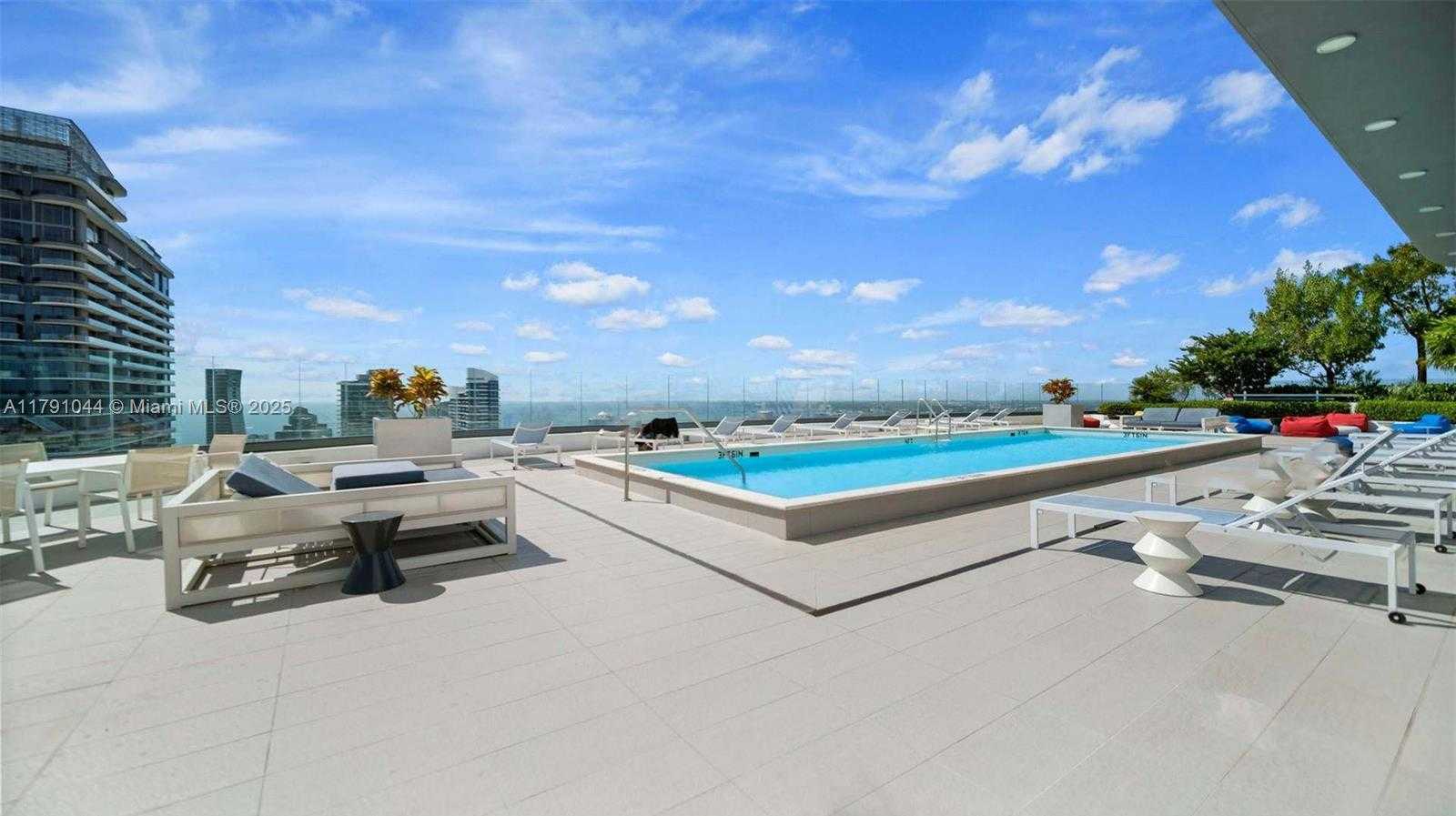 Small Image of 55 SOUTH WEST 9TH ST #3509, Miami Number 18