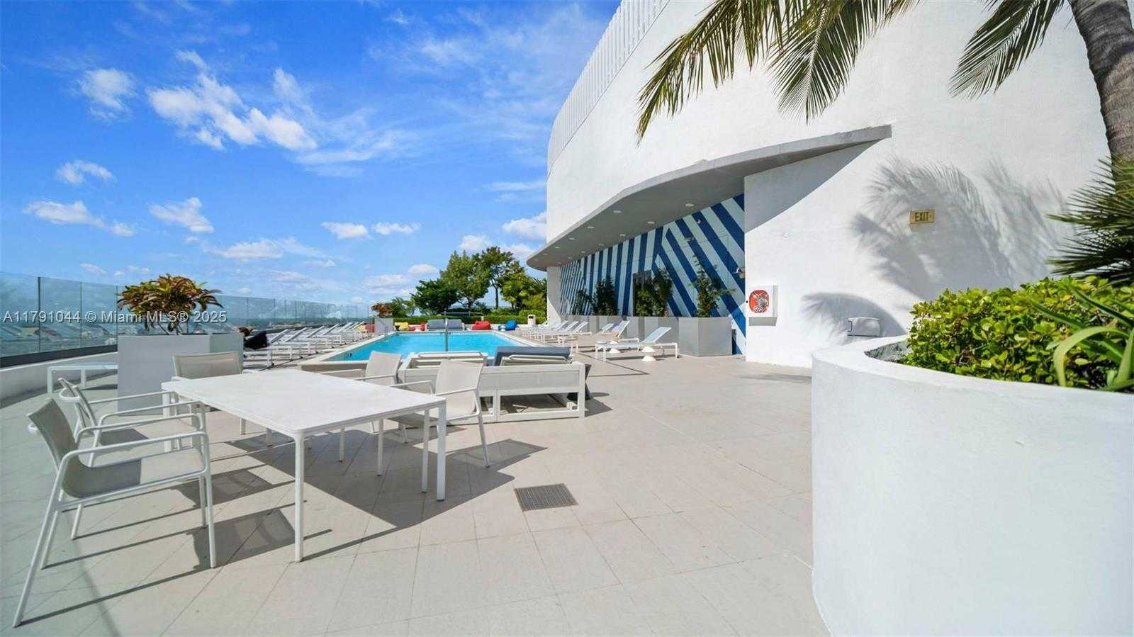 Small Image of 55 SOUTH WEST 9TH ST #3509, Miami Number 20