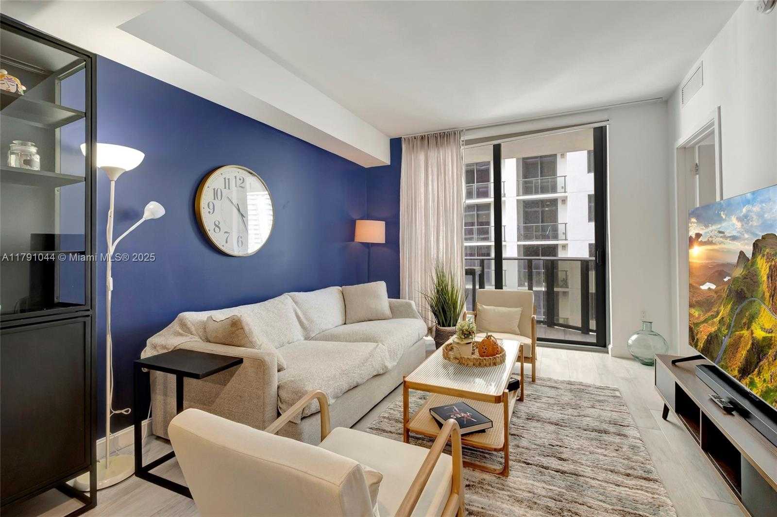 Small Image of 55 SOUTH WEST 9TH ST #3509, Miami Number 31