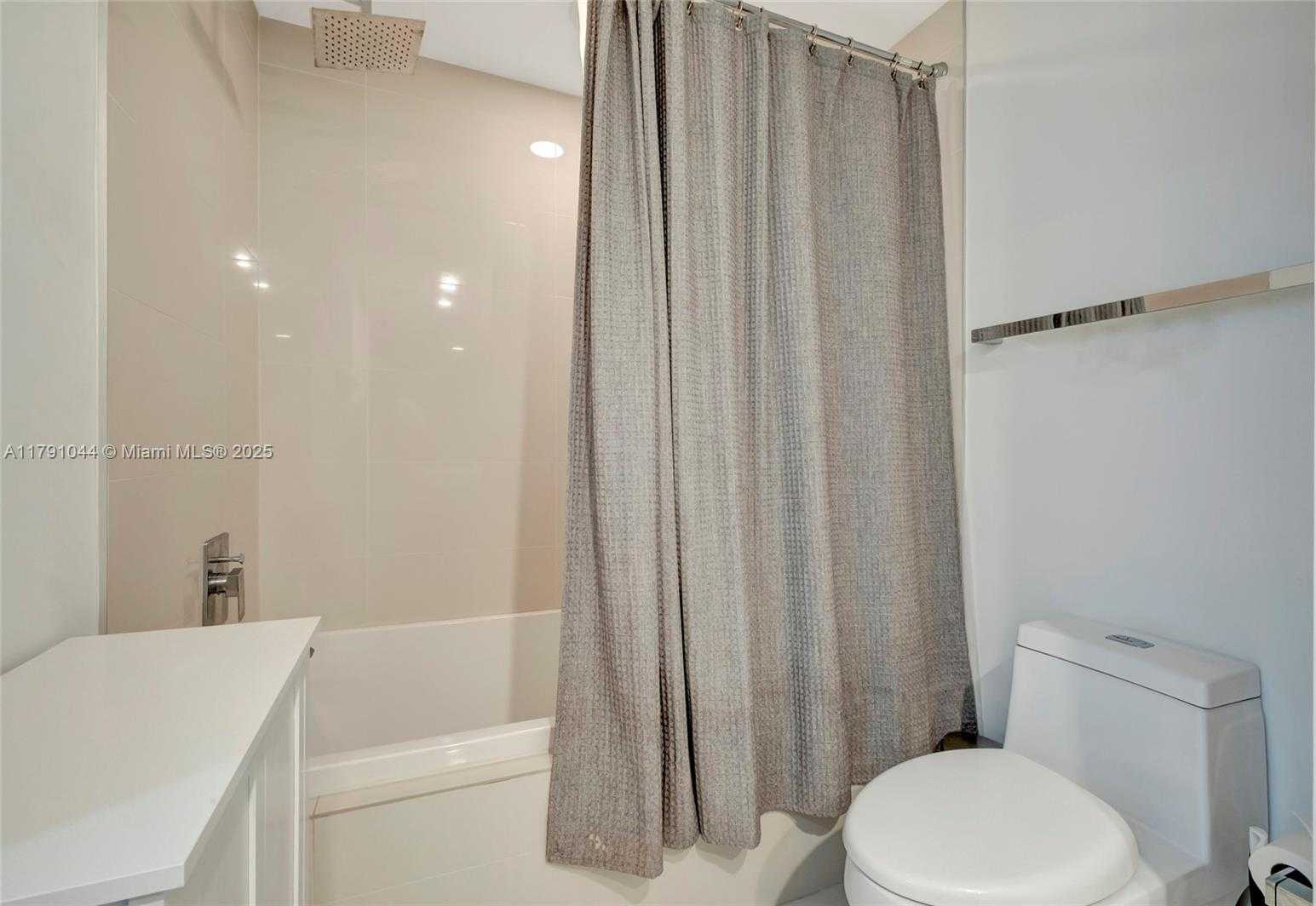Small Image of 55 SOUTH WEST 9TH ST #3509, Miami Number 40
