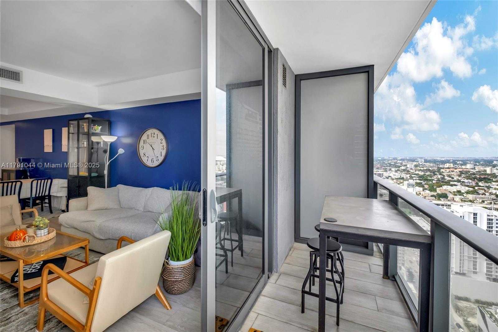 Small Image of 55 SOUTH WEST 9TH ST #3509, Miami Number 45