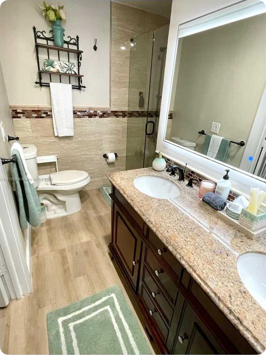 Small Image of 853 SOUTH SOUTH WIND CIR, Sunrise Number 11