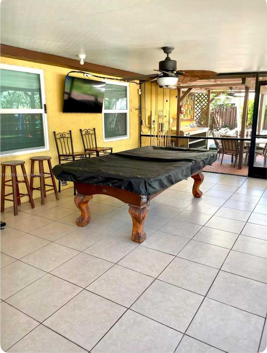 Small Image of 853 SOUTH SOUTH WIND CIR, Sunrise Number 13