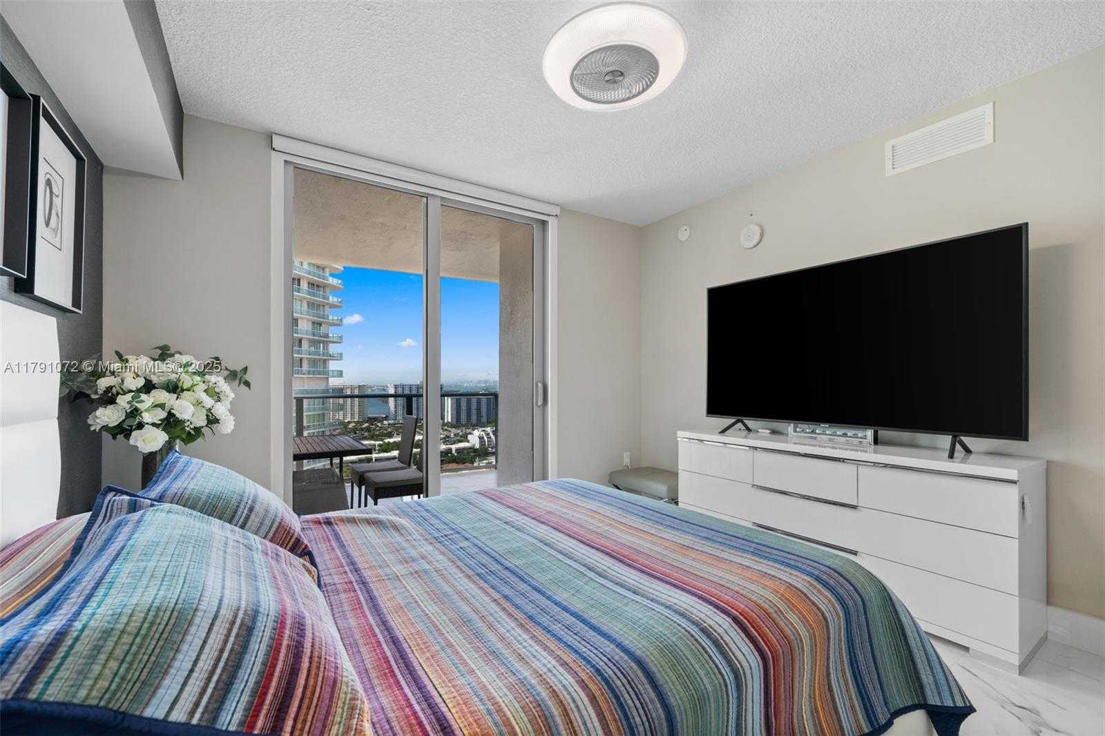 Small Image of 300 SUNNY ISLES BLVD #4-2206, Sunny Isles Beach Number 23