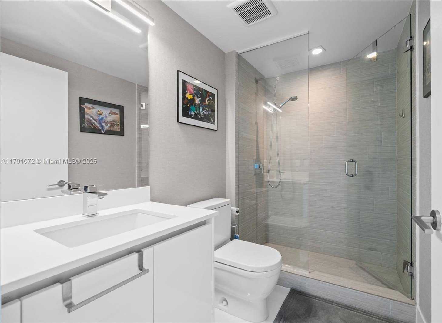 Small Image of 300 SUNNY ISLES BLVD #4-2206, Sunny Isles Beach Number 25