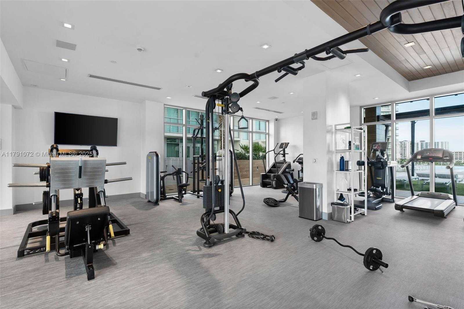 Small Image of 300 SUNNY ISLES BLVD #4-2206, Sunny Isles Beach Number 34