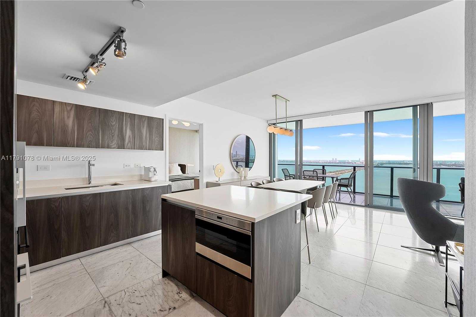 Small Image of 3131 NORTH EAST 7TH AVE #3601, Miami Number 12