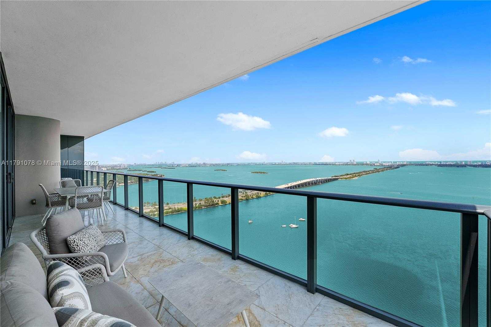 Small Image of 3131 NORTH EAST 7TH AVE #3601, Miami Number 17