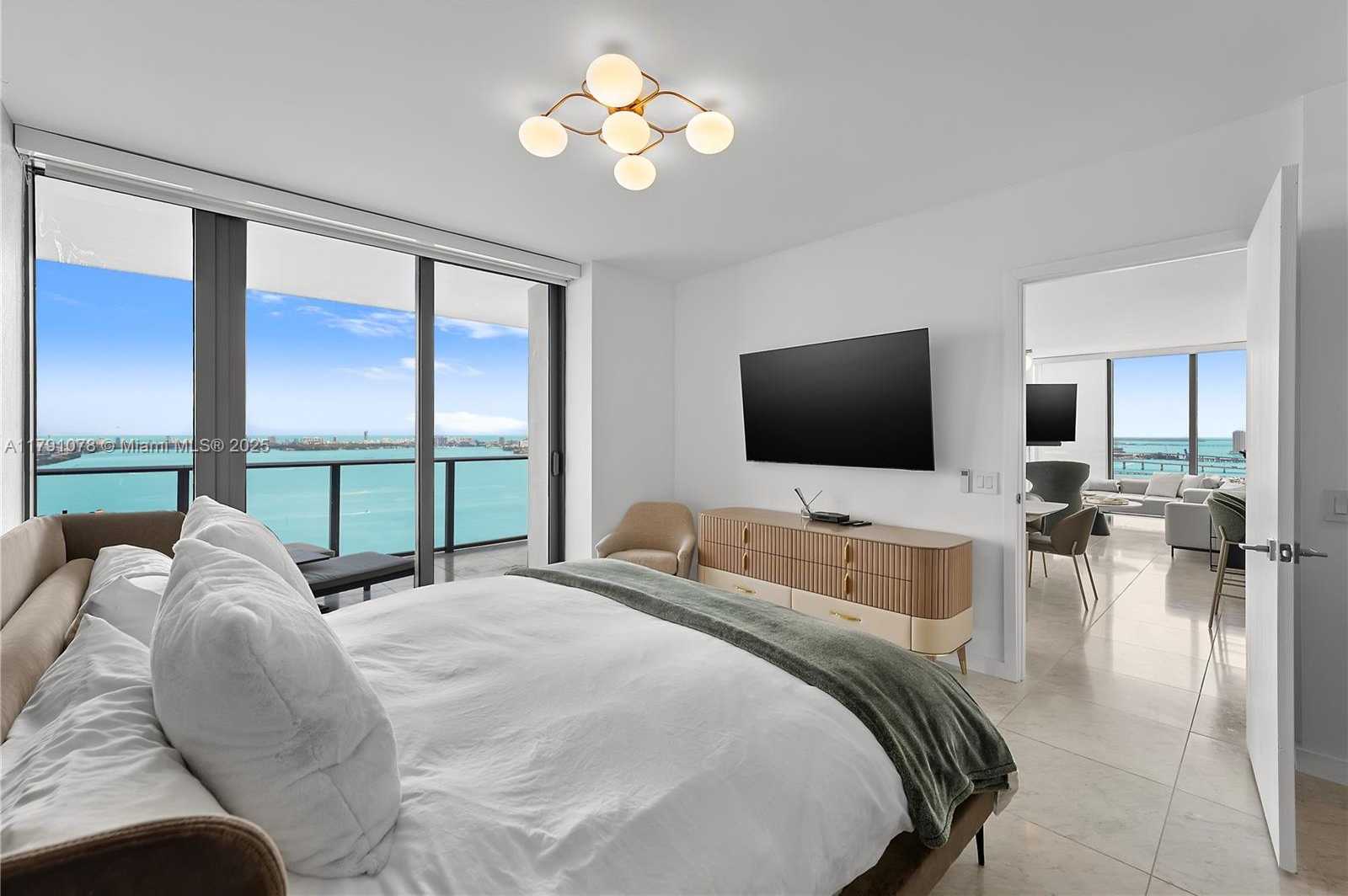 Small Image of 3131 NORTH EAST 7TH AVE #3601, Miami Number 22