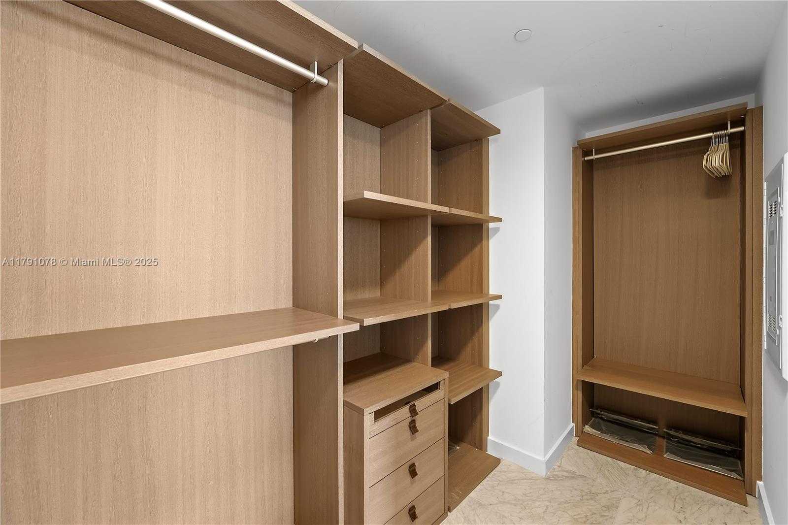 Small Image of 3131 NORTH EAST 7TH AVE #3601, Miami Number 26